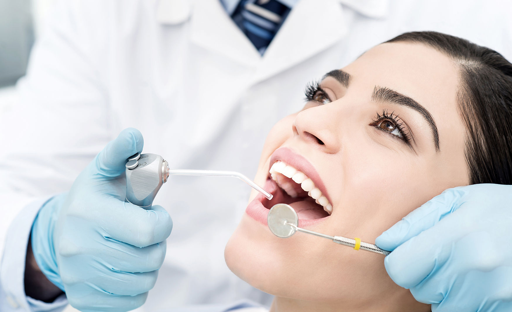 Dental check-up and hygiene in Chelsea